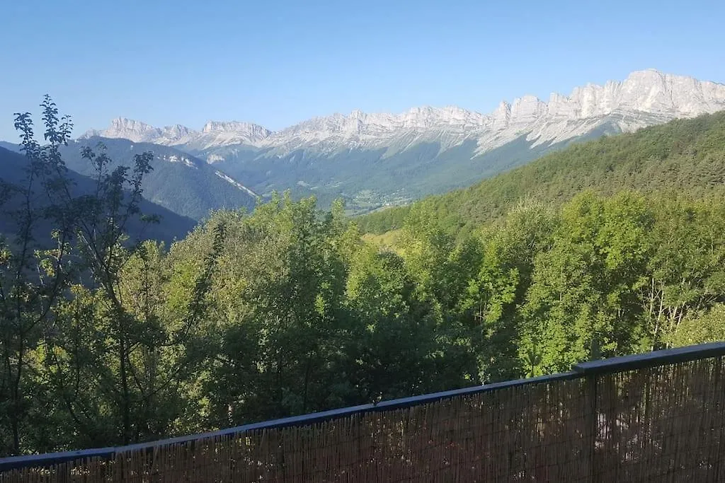 Appartement Vue Panoramique, Col de l'Arzelier à Chateau-Bernard France